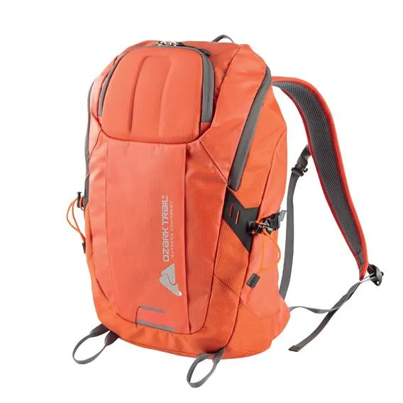 35 L Silverthorne Hydration-Compatible Backpack