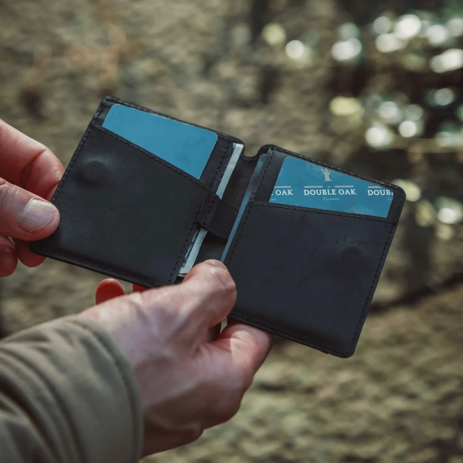 Cloud Wallet - Black (Ships End of November)