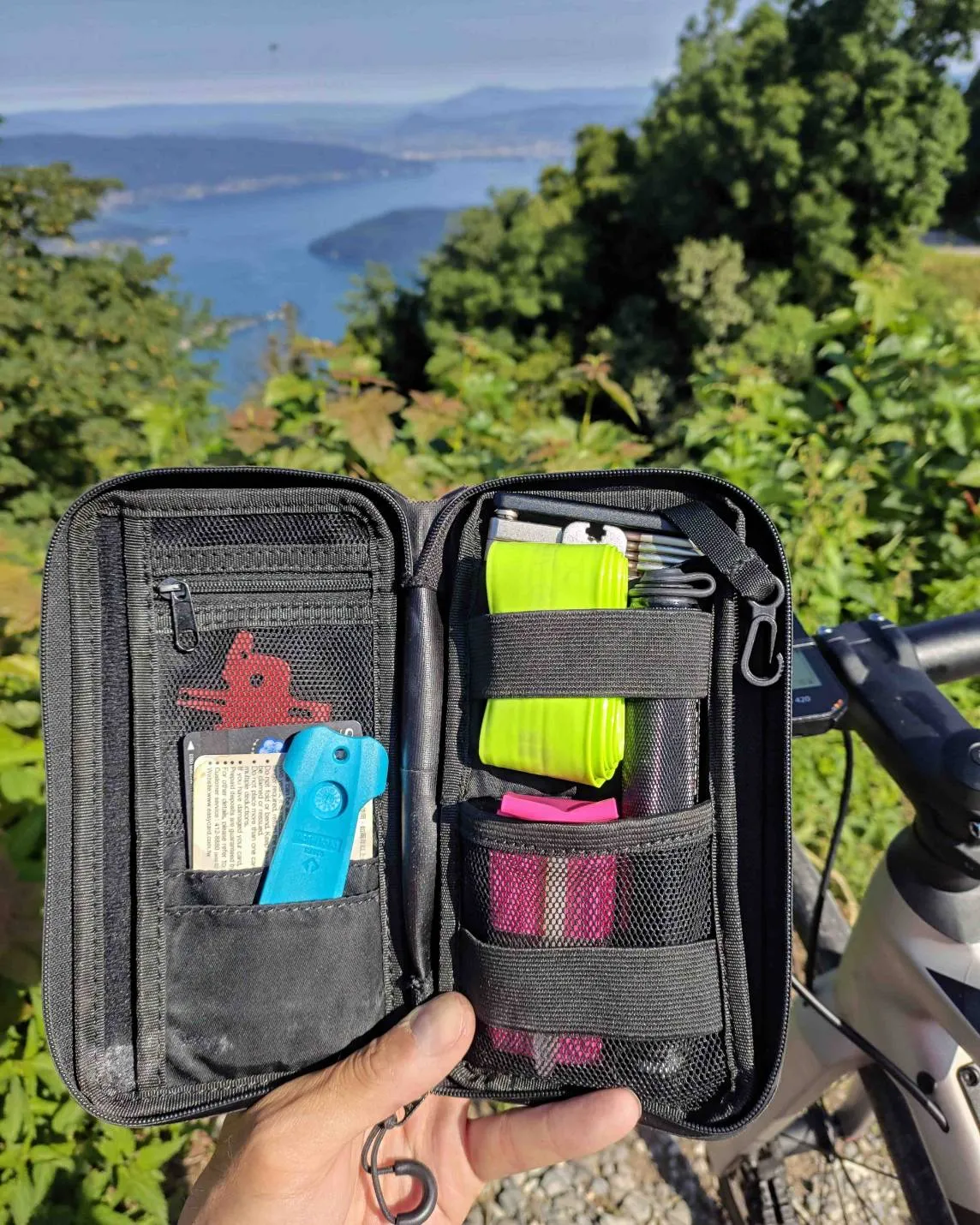 Craft Cadence Cycling Wallet | Phone & Essentials Case