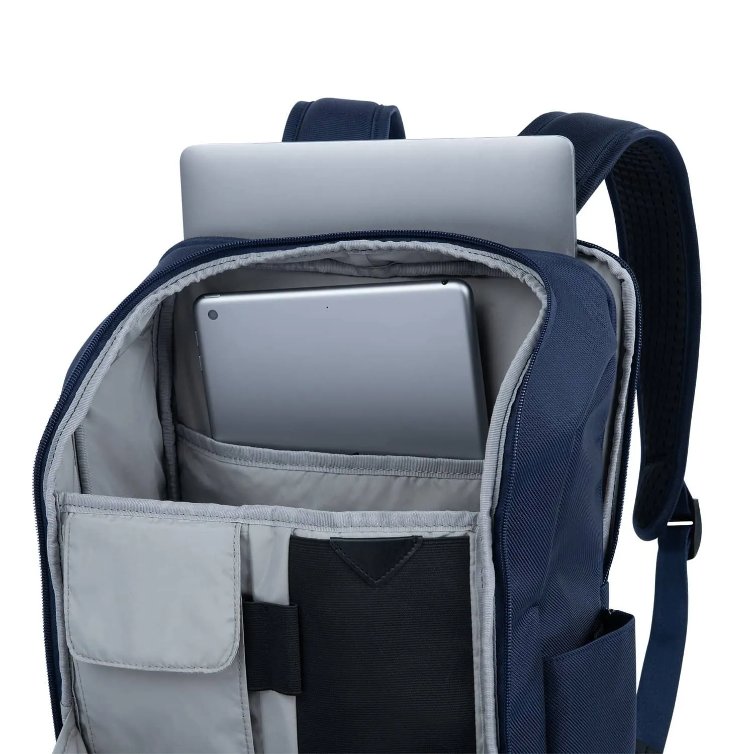 Crew™ Executive Choice™ 3 Slim Backpack