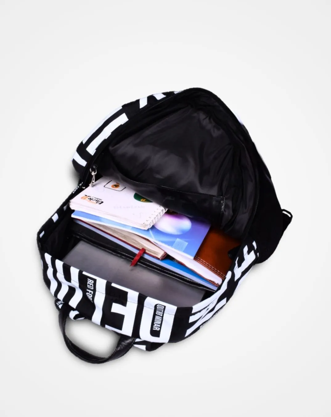 Delhi STRUTT AIR ( Black) - The World's Lightest Backpack