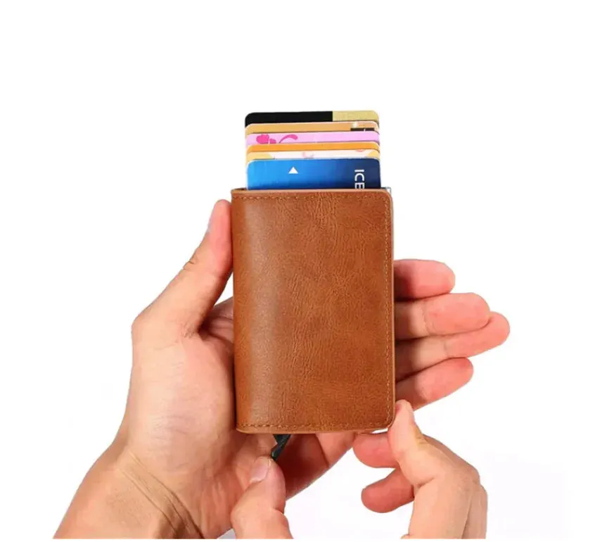 Hold - Anti-Theft Leather Wallet with RFID/NFC Protection - Vegan leather - Imported