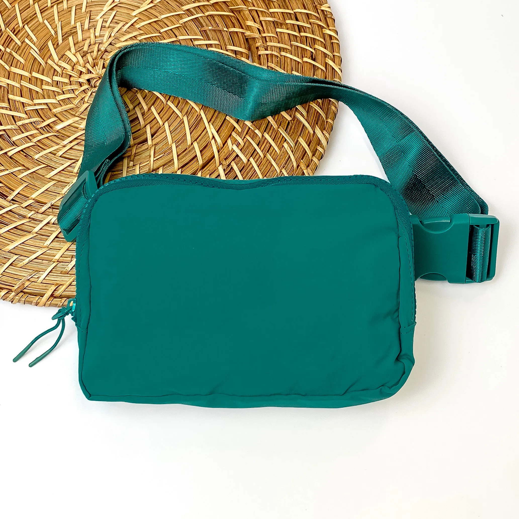 Love the Journey Fanny Pack in Everglade Green