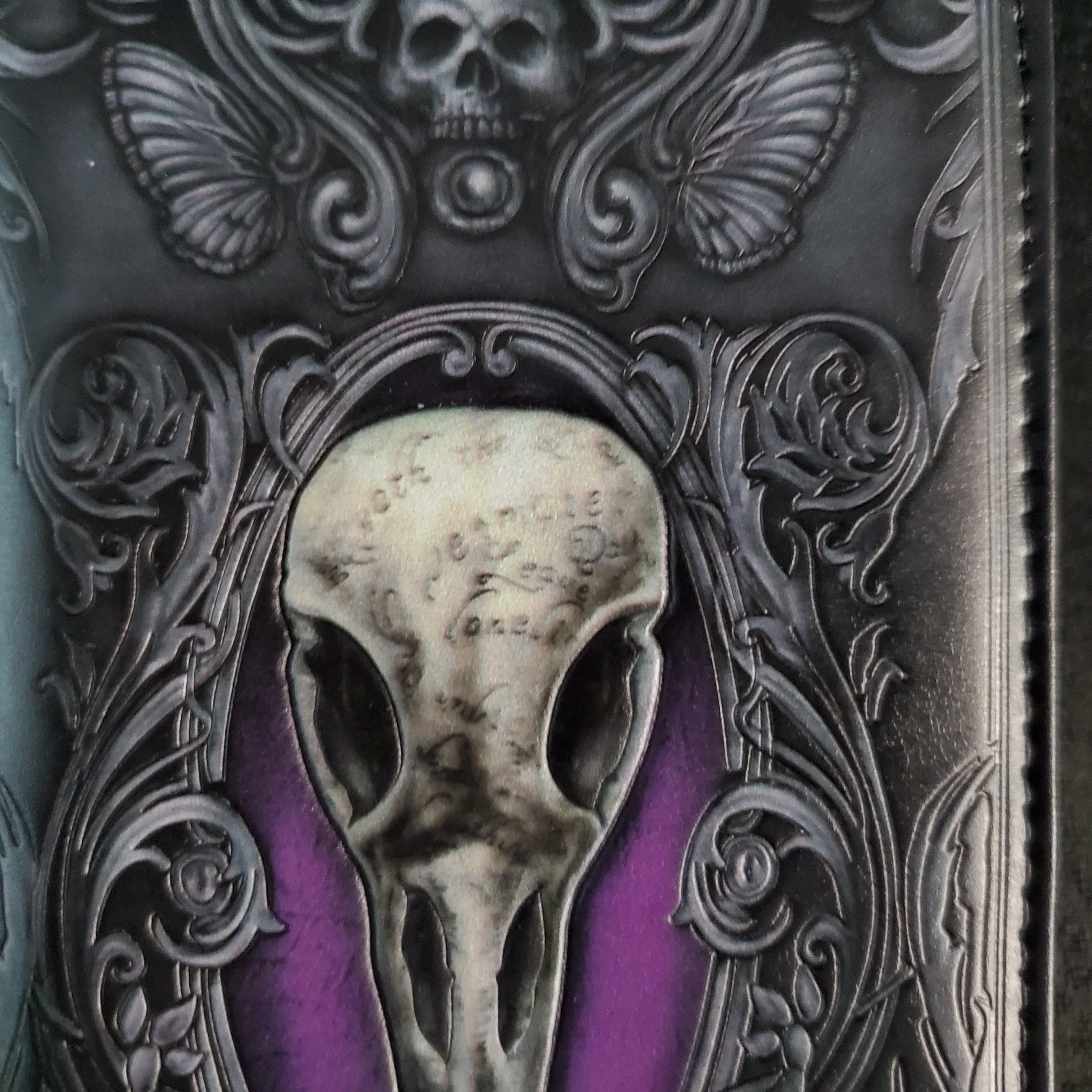 Poe Raven Skull Wallet