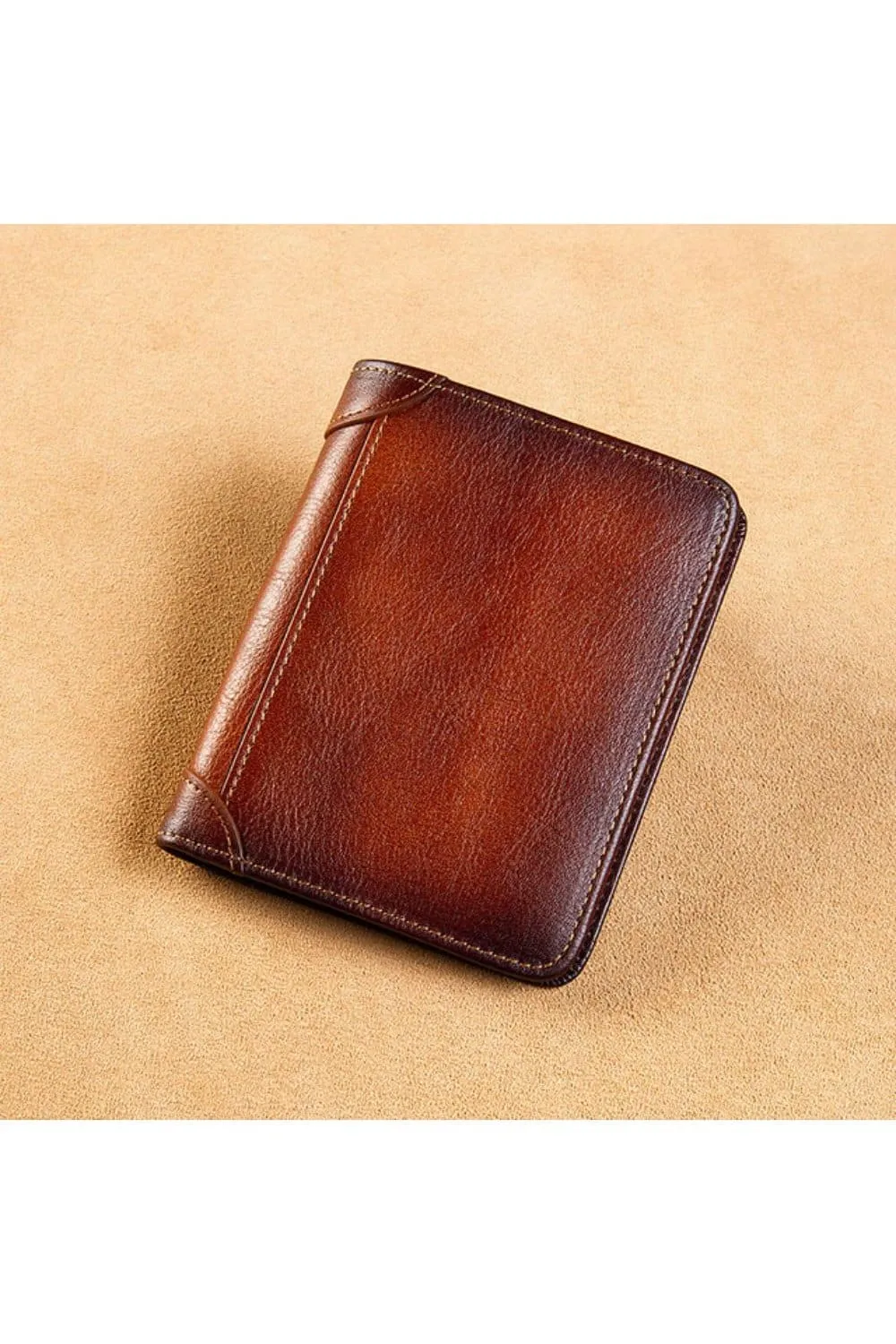 Timeless Leather Wallet for Men - A Must-Have Accessory