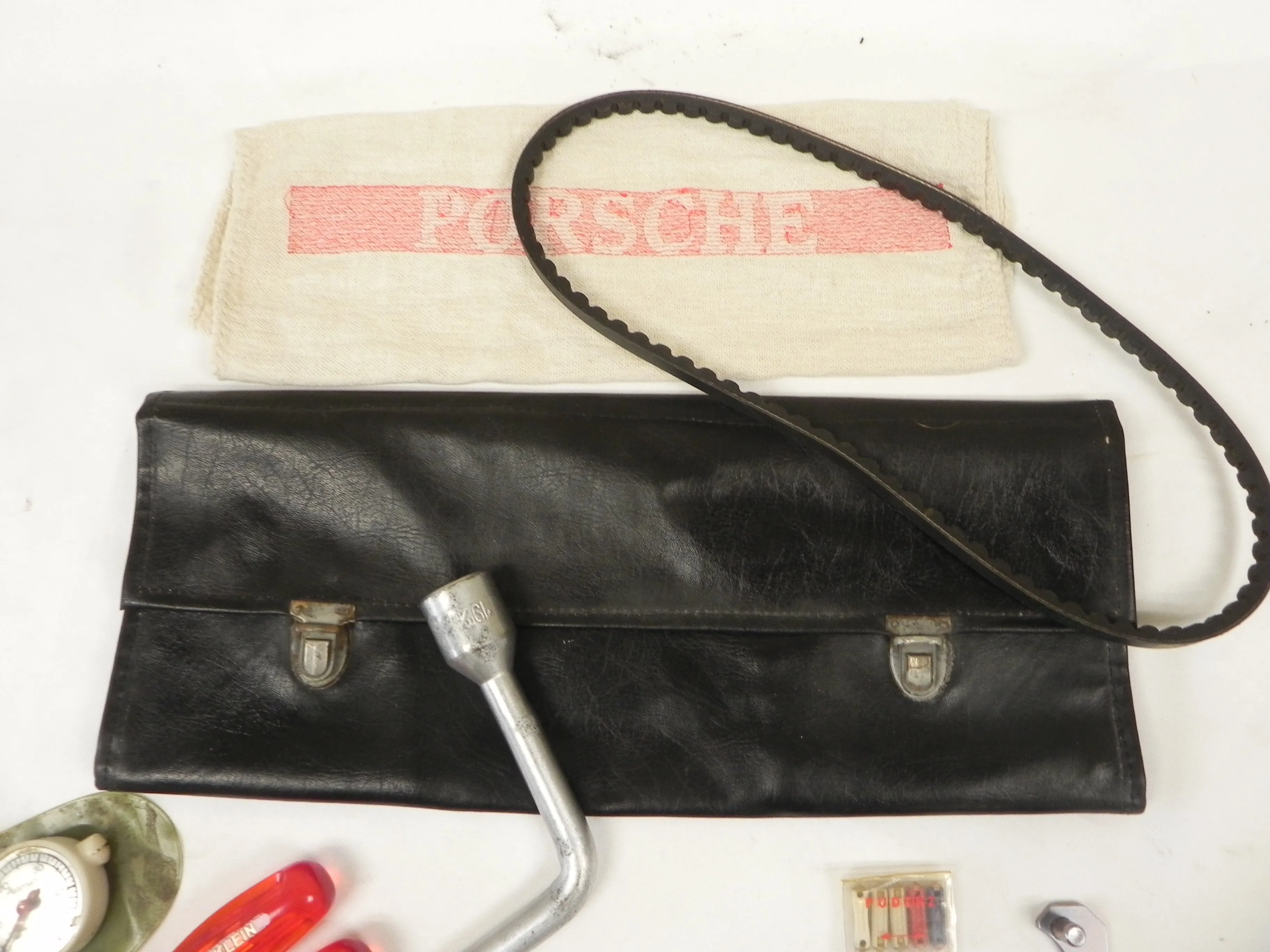 (Used) 911 SWB Tool Kit - 1965-68