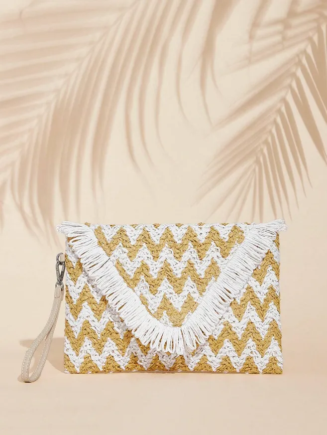 White Zigzag Straw Clutch Bag